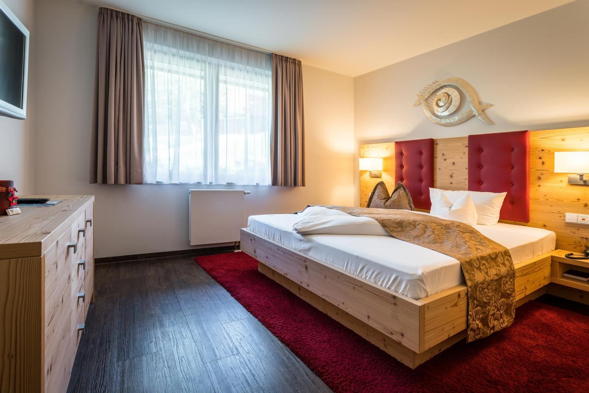 Naturparkhotel Adler ヴォルフアッハ エクステリア 写真