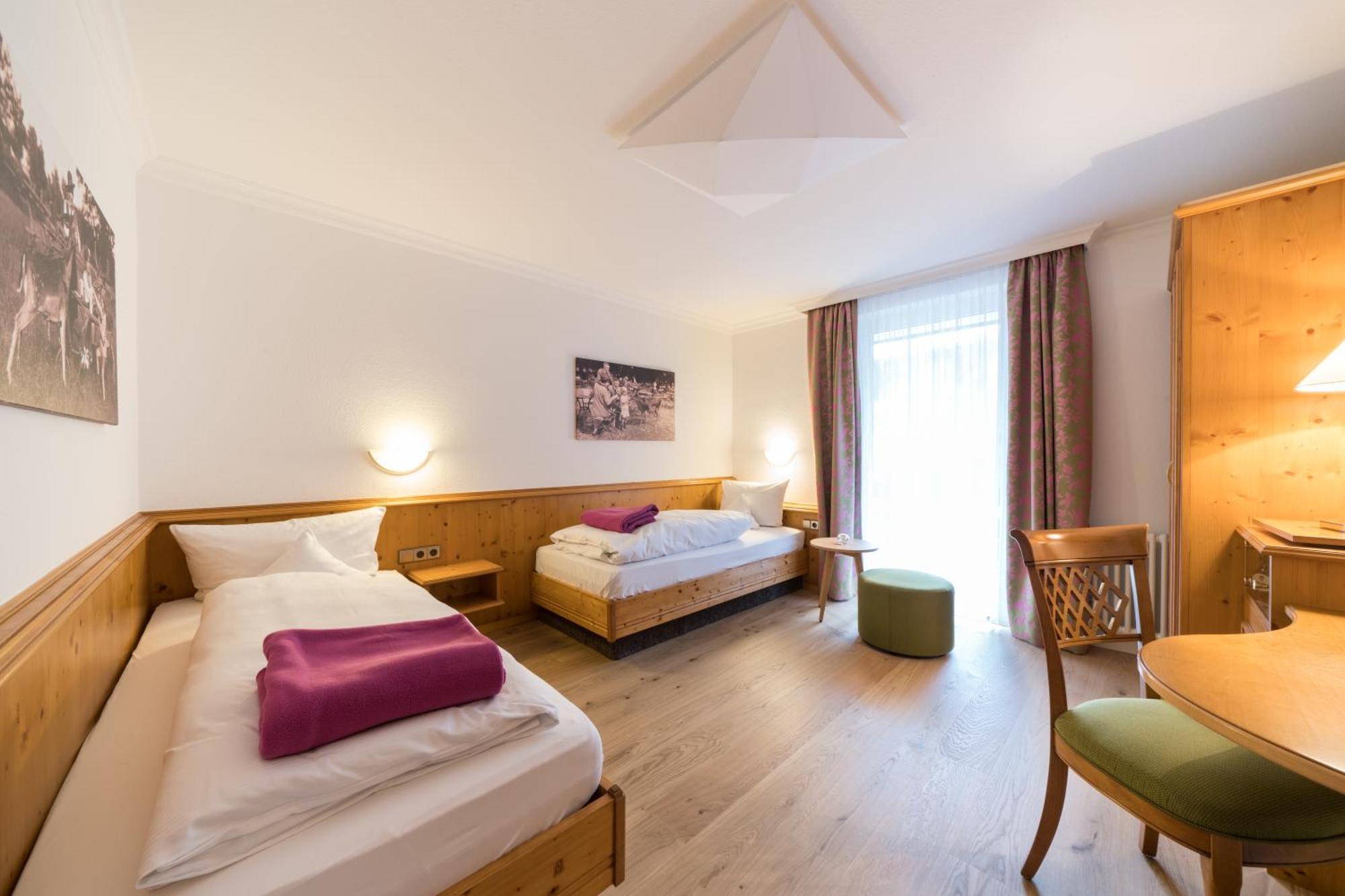 Naturparkhotel Adler ヴォルフアッハ エクステリア 写真
