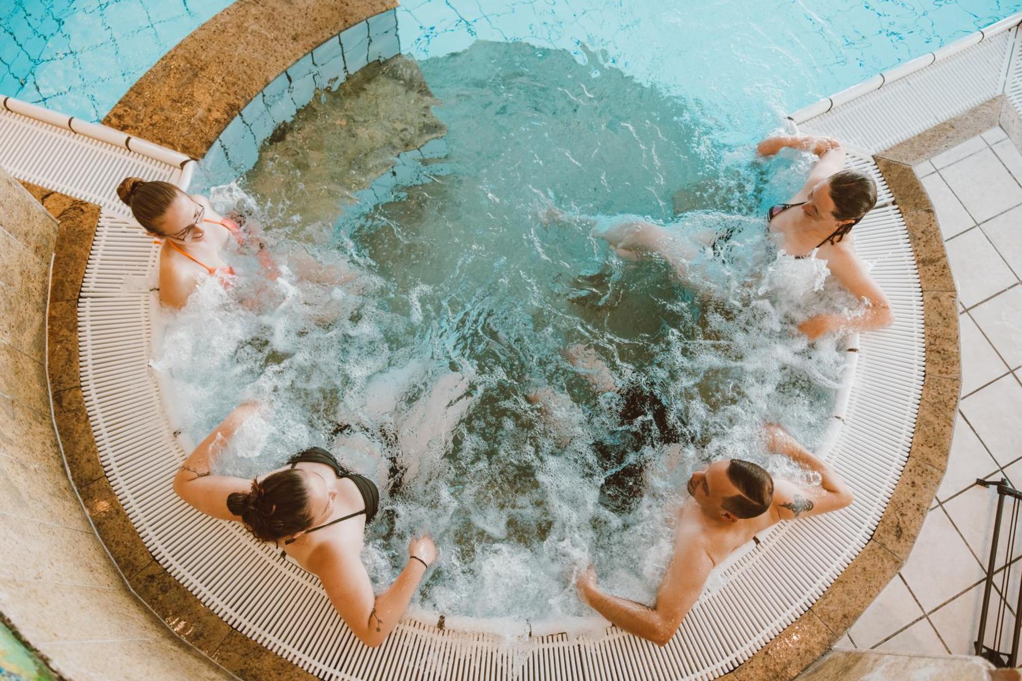 Naturparkhotel Adler ヴォルフアッハ エクステリア 写真