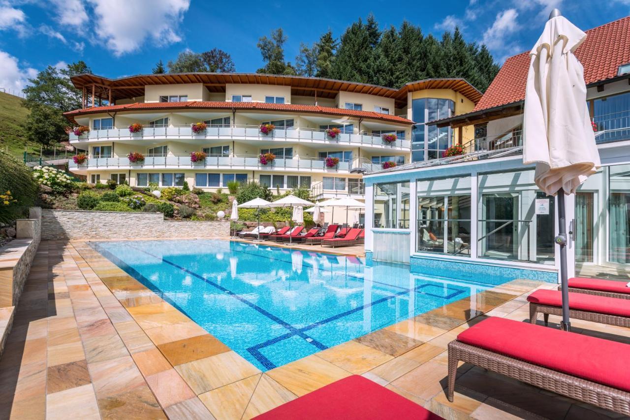 Naturparkhotel Adler ヴォルフアッハ エクステリア 写真
